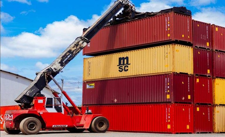 Associadas TFA Cargo e Maersk no Valor Econômico em reportagem sobre frete