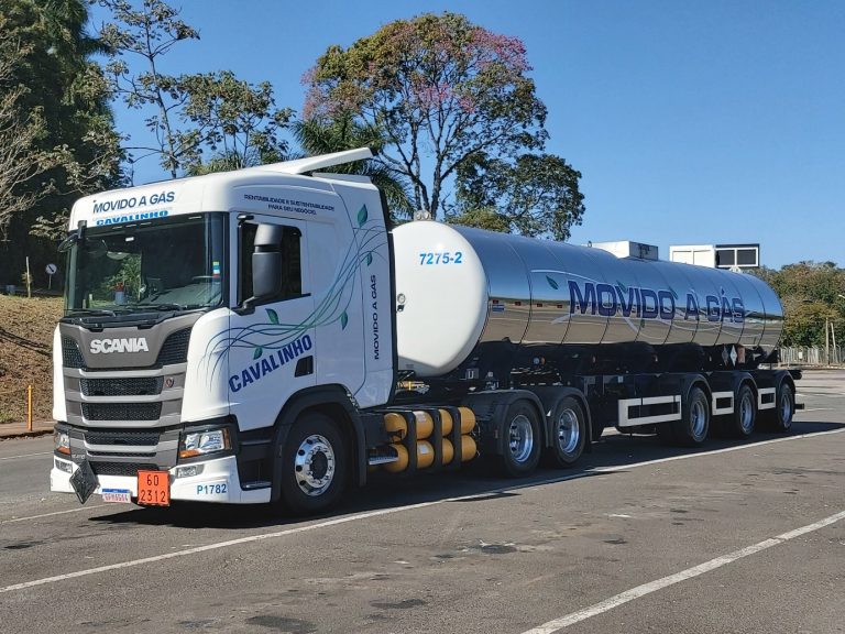 Iveco desenvolve simulador de caminhão - Agência Transporta Brasil