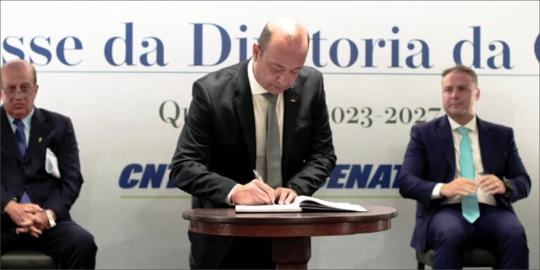 Vander Costa assume novo mandato na CNT. Abralog participa da diretoria de Infraestrutura e Logística