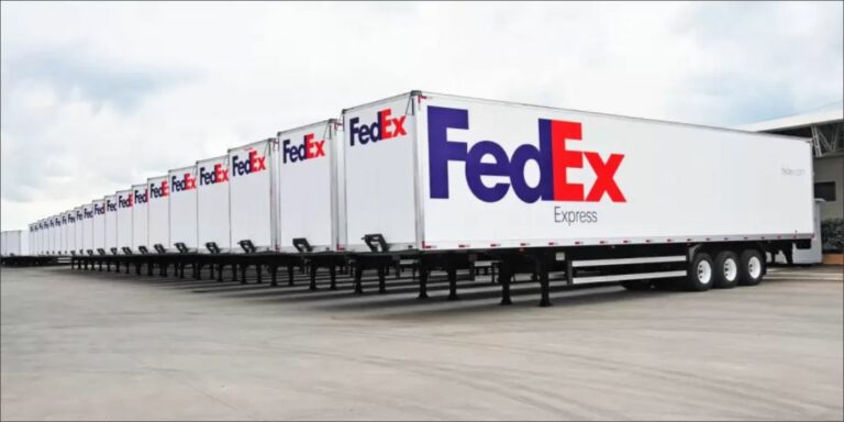 FedEx contribui com mais de US$ 80 bilhões para a economia global em 2023, diz relatório